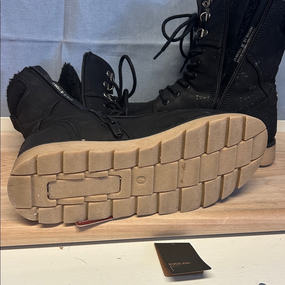 Riverland Héritage 2.0 Black Lace-Up Sherpa Collar Winter Boots with Tan Outsole - Picture 7 of 9